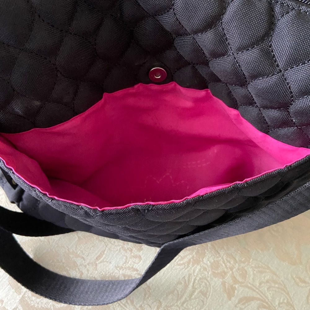 Lily Bloom Black Quility Crossbody Bag - Picture 13 of 16